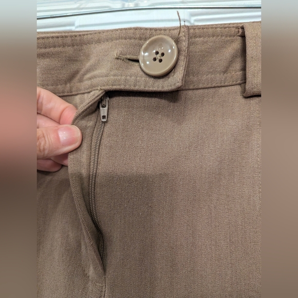 Talbots Women's Modern Dress Pants stretch Size 12 tan beige straight wide leg - Picture 4 of 8